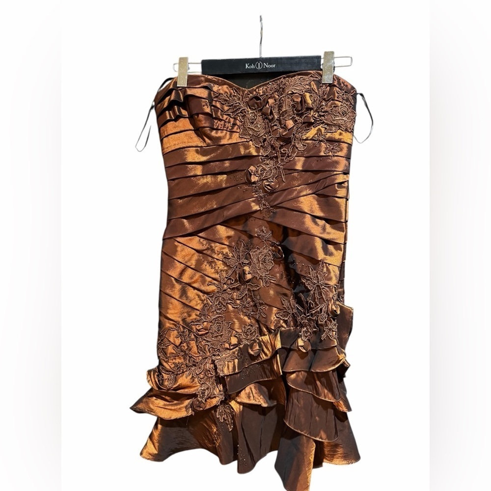 Jovani brown strapped ruffled embroidered cocktail knee dress size 10 NWOT